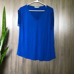 Women's Blue Top